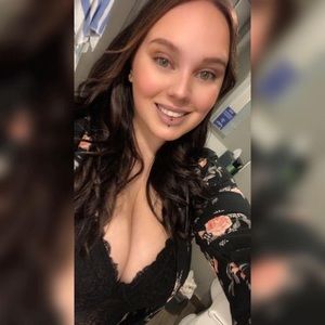 Meet your Posher, Keisha